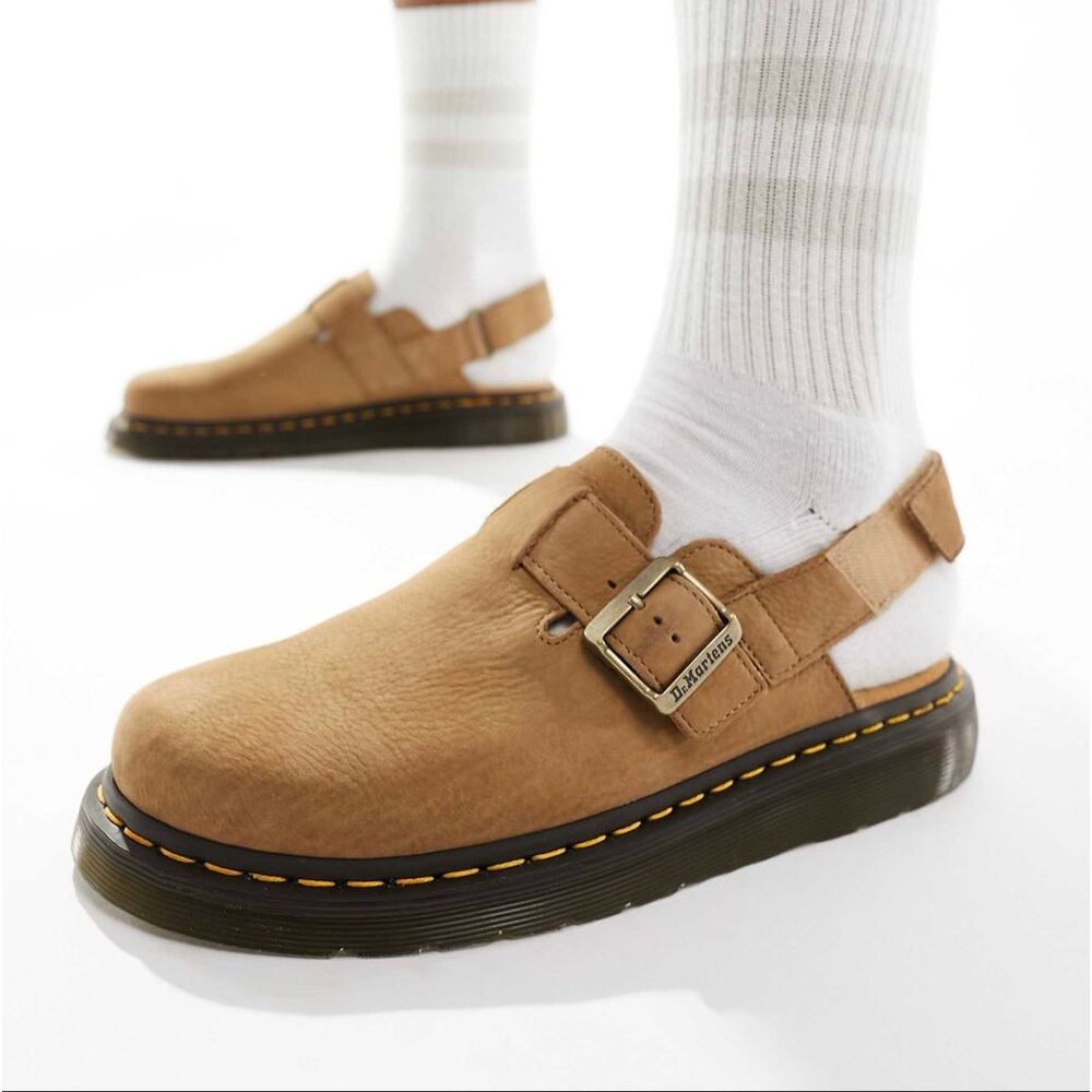 Dr Martens unisex Jorge II mules Sandals tan Women’s 8 Men’s 7